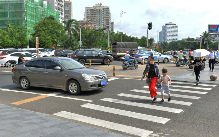 沒走斑馬線被撞是車主全責(zé)嗎