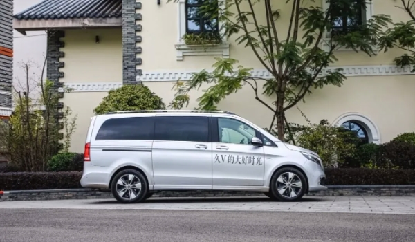 奔馳邁巴赫商務(wù)車mpv價格 奔馳邁巴赫沒有商務(wù)車（奔馳品牌有4款MPV）