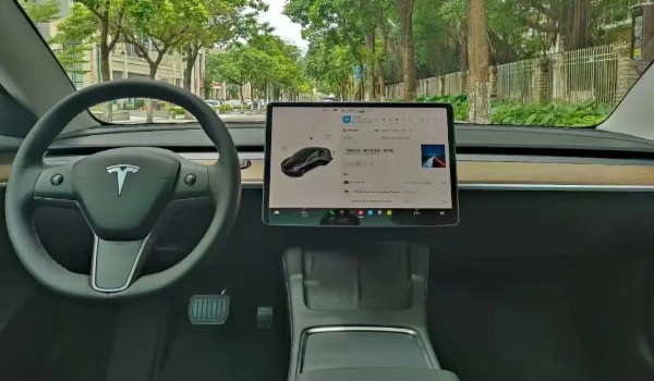 model3價(jià)格是多少 2022款model3售價(jià)26萬(分期首付7萬)